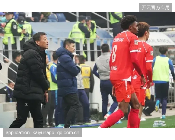 辽宁铁人冲超成功：中甲霸主如何改写命运？